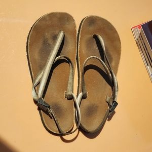 Earth Runner Circadian Unisex Barefoot Sandals